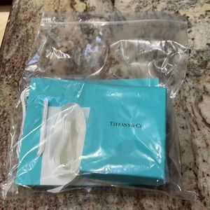 Brand new Tiffany & Co. gift bag set